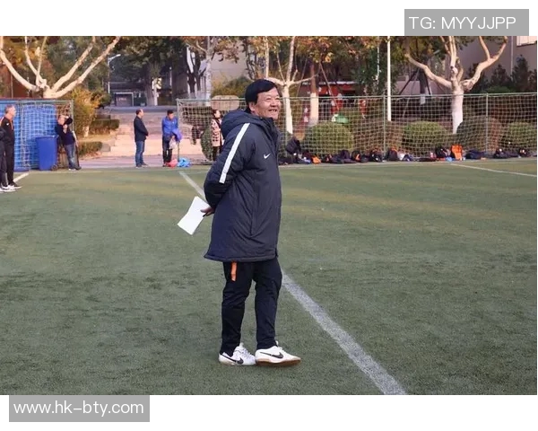 足球教练陈刚的执教之路与青训理念探讨